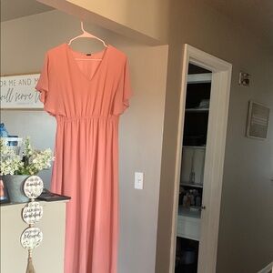 Elegant Pink Women's Dress